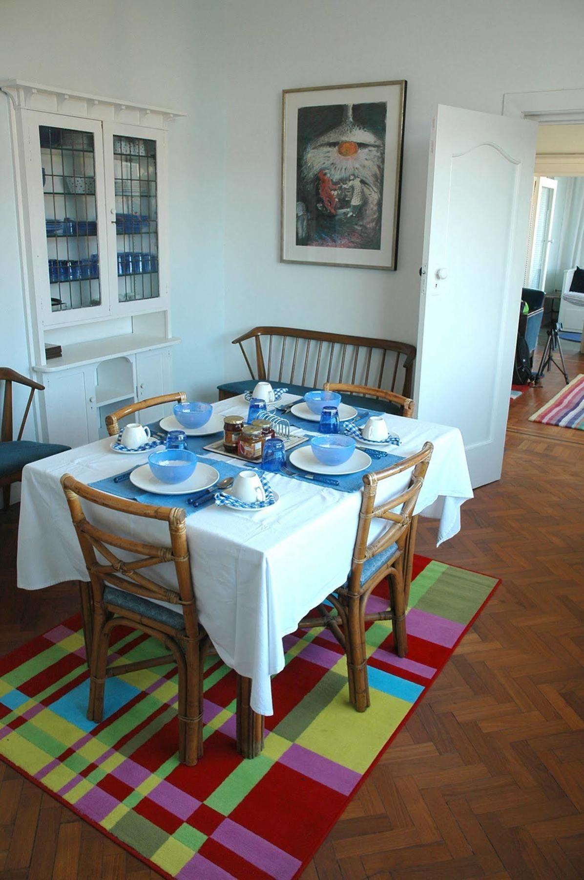 Blue On Blue Bed And Breakfast St James Esterno foto
